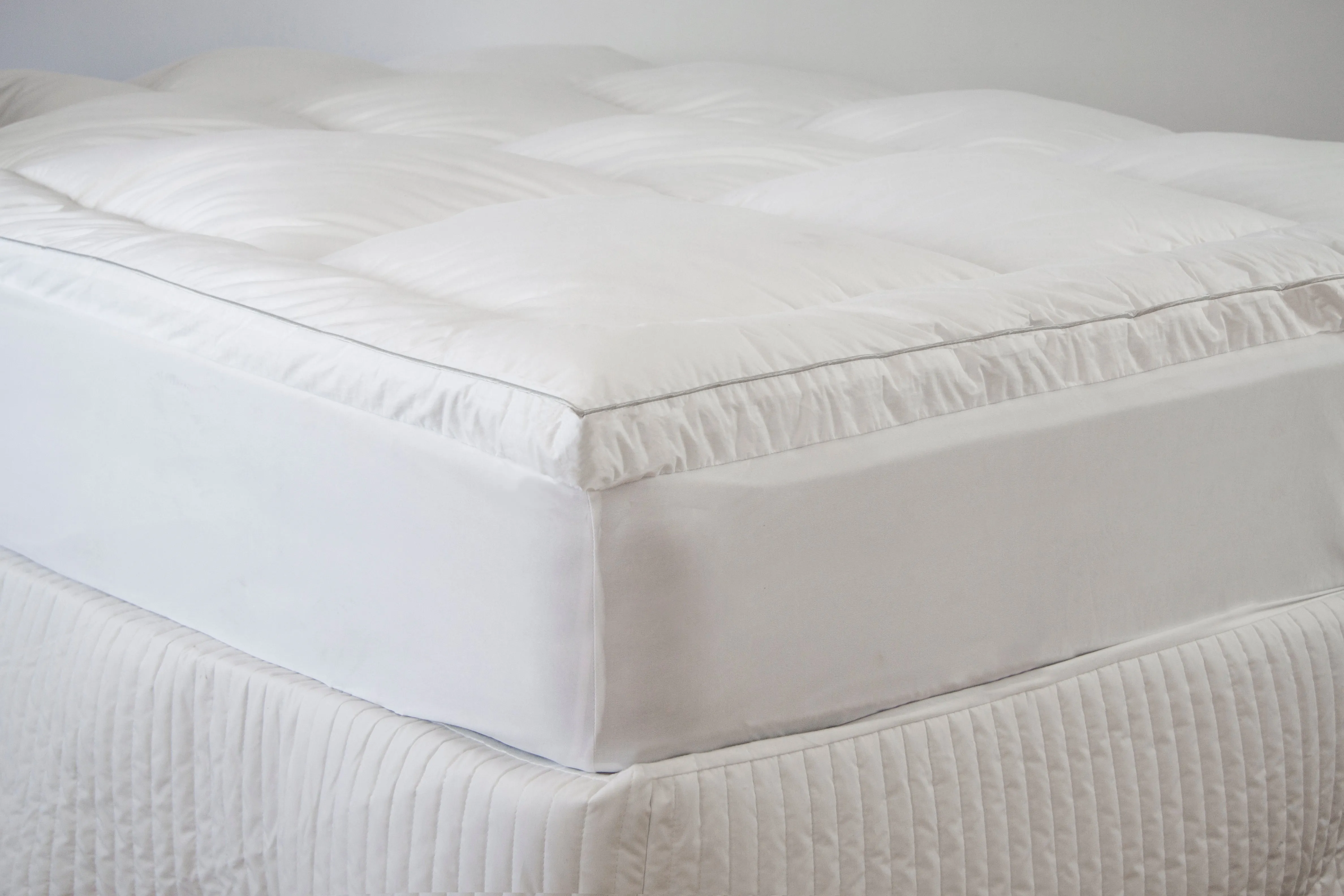 2800GSM Standard Microfibre Mattress Topper | V/P | Single Size