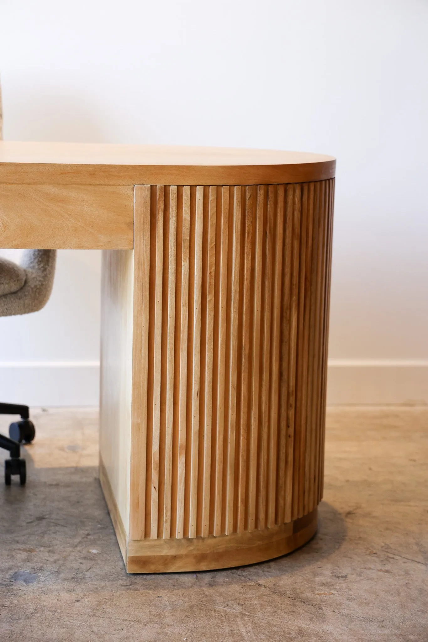Flow Natural Desk