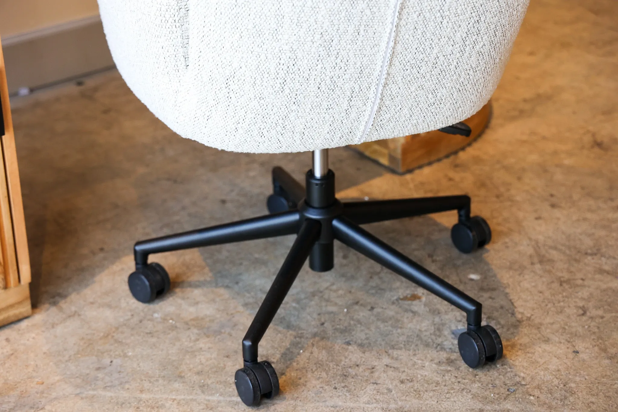 Flow Natural Desk