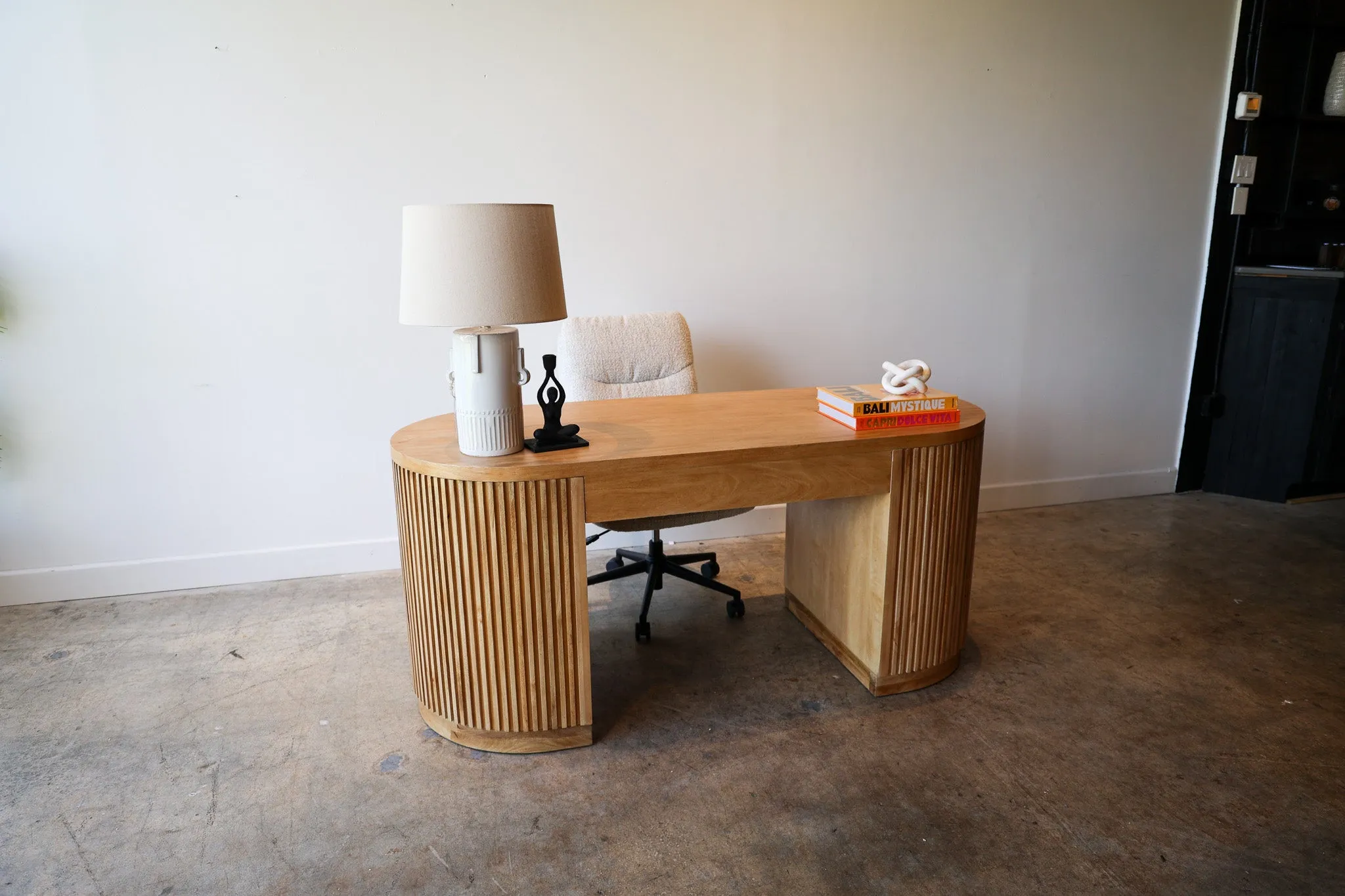 Flow Natural Desk