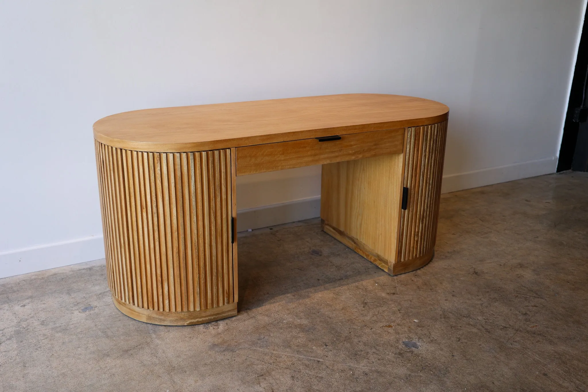 Flow Natural Desk