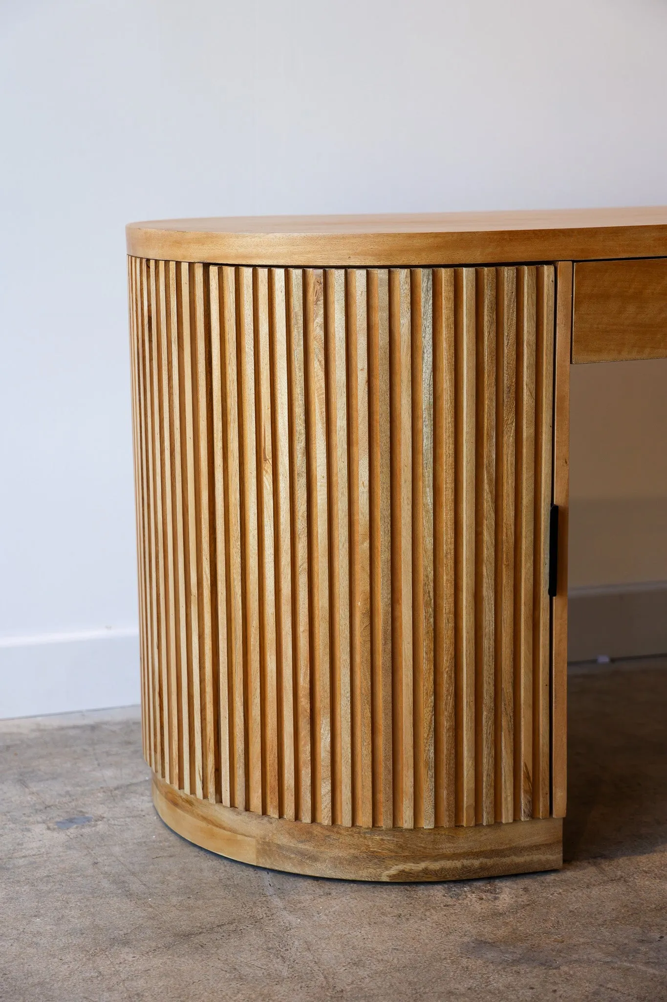 Flow Natural Desk
