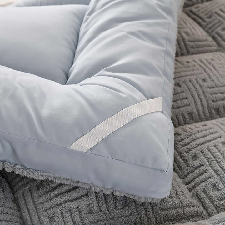 مفارش.Mattresses
