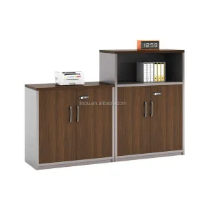 office desks .. حديثة للدولاب
