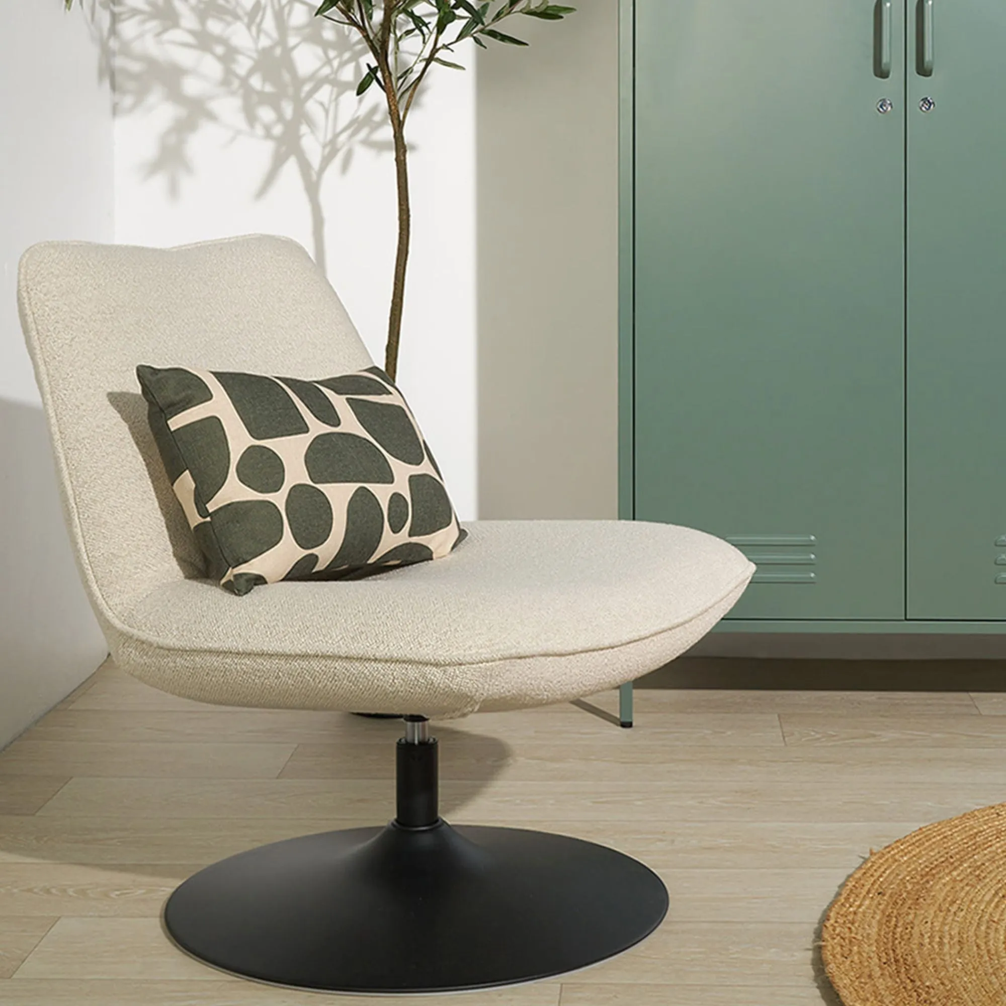 Walter Lounge Chair - Cream